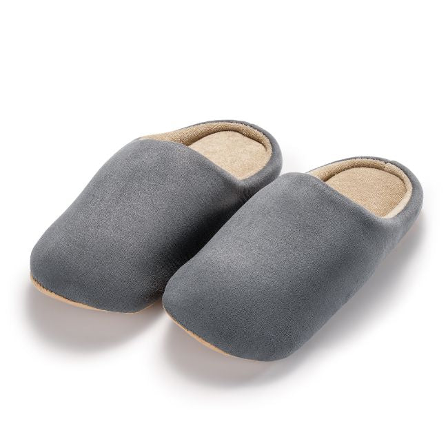 CLOUDIES SLIPPERS – THICK SOLE, SOFT LINING, NON-SLIP WARM COMFORT FOR ALL-DAY RELIEF