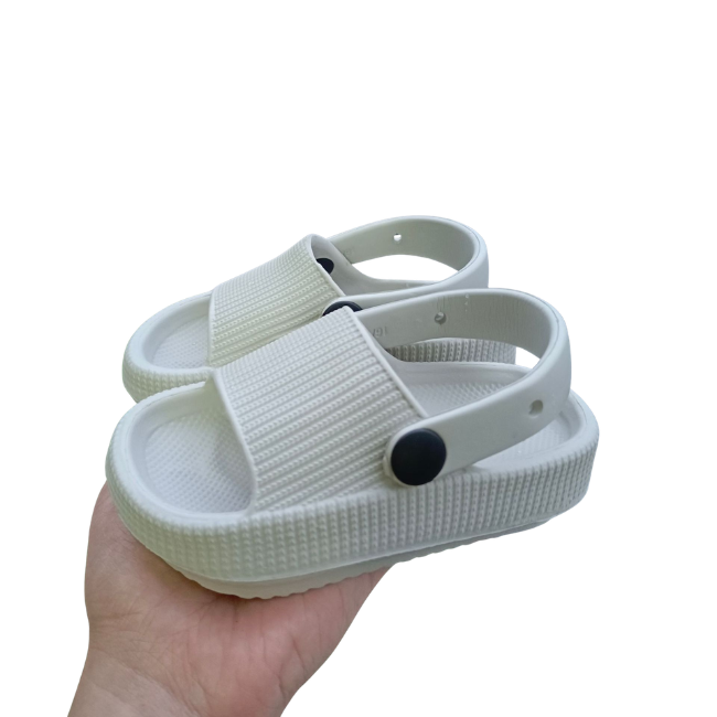 THE MINI CLOUDIES | KIDS' SUMMER SLIDES WITH SECURE BACK STRAP