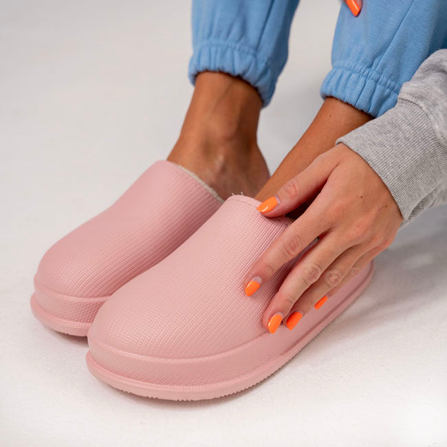 PLUSH LINED COMFORT SLIPPERS FOR INDOOR OUTDOOR - WATERPROOF ANTI-SLIP EVA CUSHION