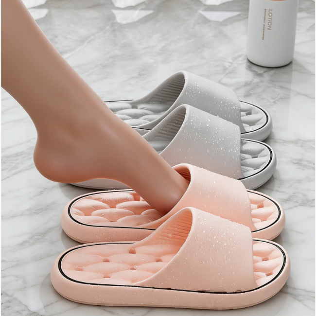 THE CLOUDIES | ERGONOMIC SOFT CLOUD SLIDES FOR HOME & OUTDOOR