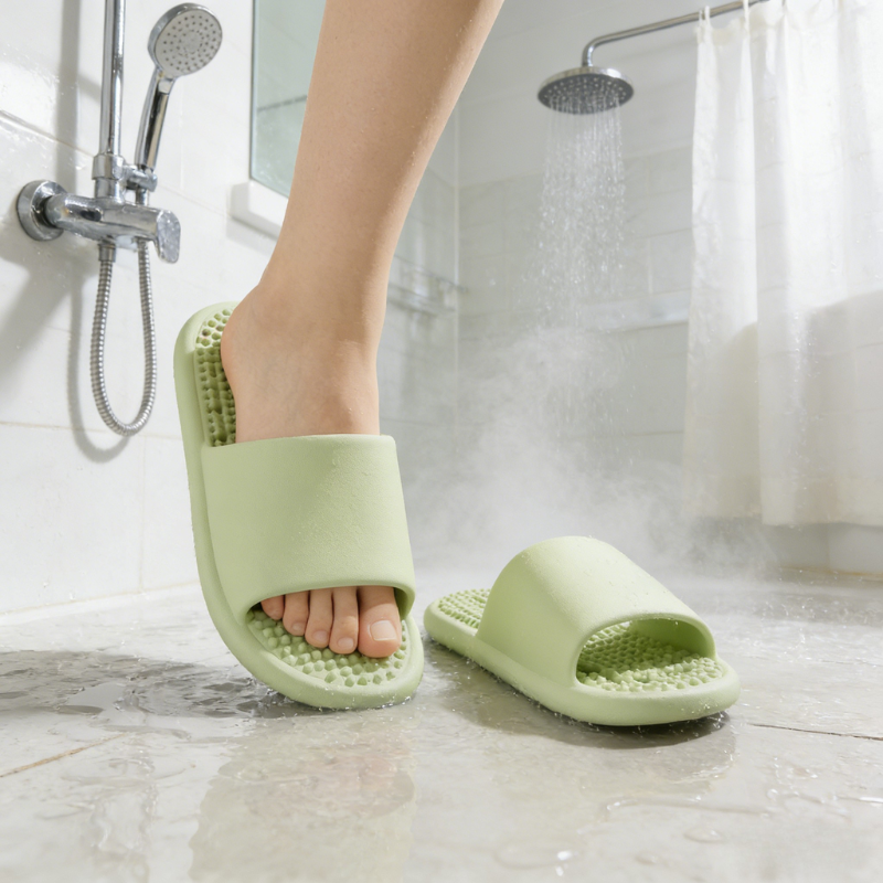 THE CLOUDIES | QUICK-DRY MASSAGE CLOUD SLIDES FOR BATHROOM & HOME