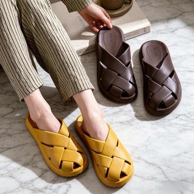 THE CLOUDIES | MODERN 4CM THICK CUSHION MULES - NON-SLIP CLOUD SLIDES