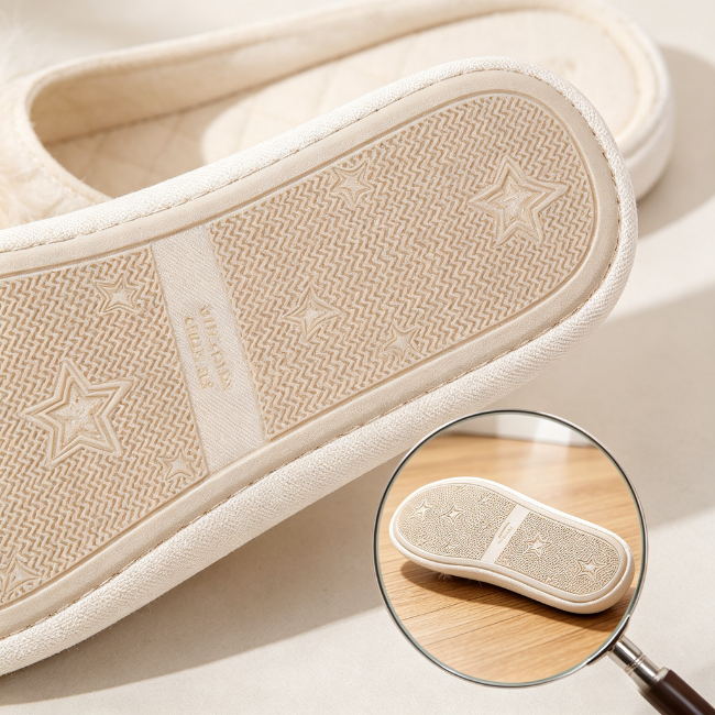 The Cloudies US | Elegant Turkey Feather Fluffy Indoor Slippers